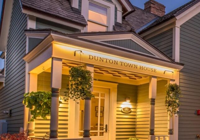 Dunton Town House image