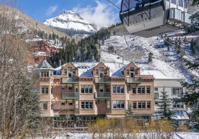 Hotel Columbia image