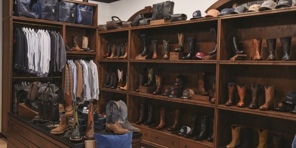 Lucchese Bootmaker image