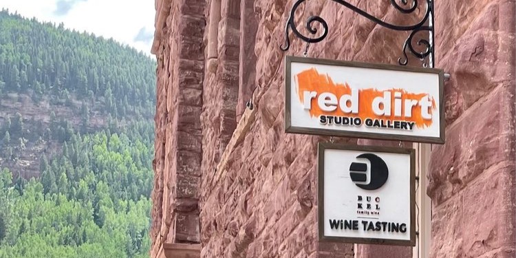 Red Dirt Studio Gallery image