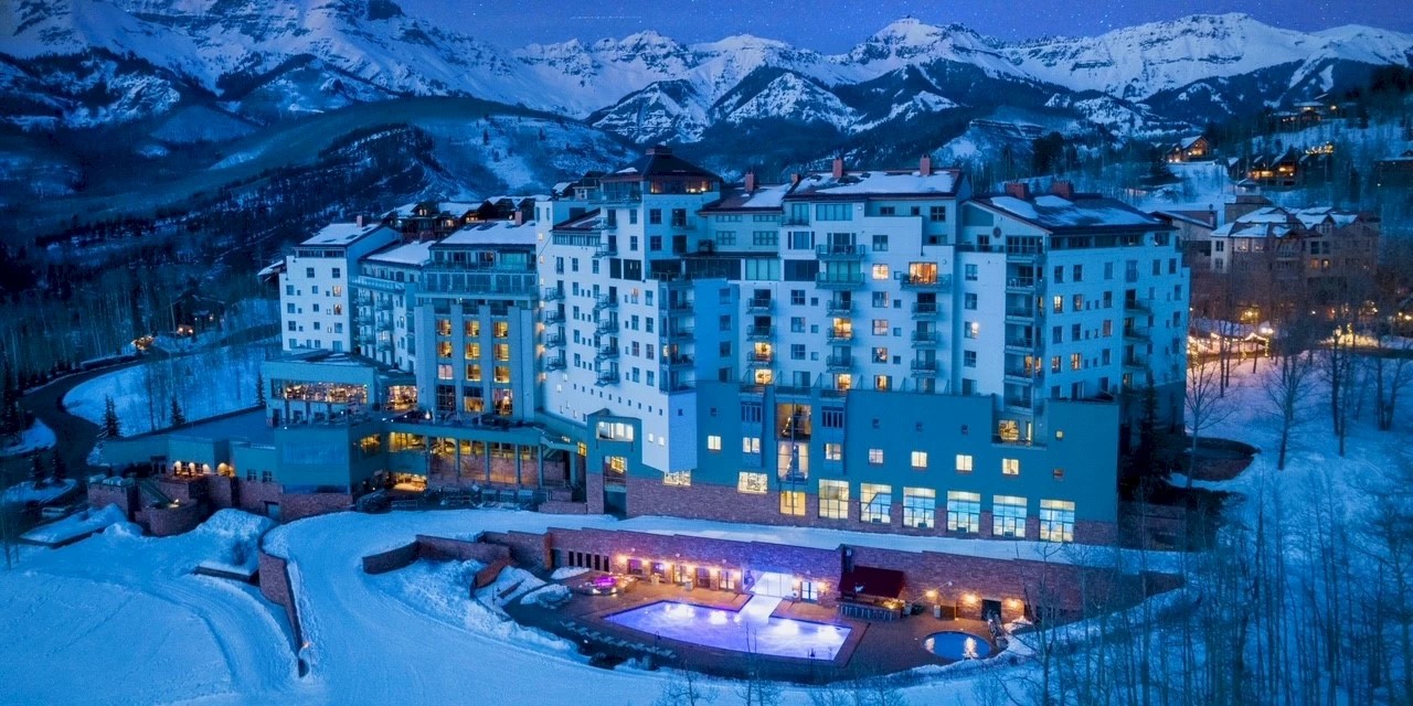 The Peaks Resort & Spa image